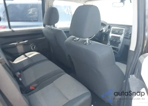 2010 Jeep Commander Sport z USA, uszkodzony, nr VIN 1J4RG4GK6AC112734